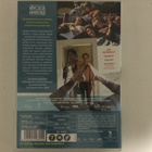 VIIKOSSA AIKUISEKSI (2015).   DVD. - pikkukuva 2