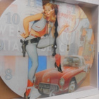 RETRO GIRL KELLO 38CM (COWGIRL)	(19 468)		lasikello - pikkukuva 2