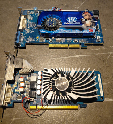 Asus GT220 sekä Sapphire Radeon 2600 XT