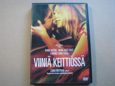 VIINIÄ KEITTIÖSSÄ ( Daniel Auteuil )