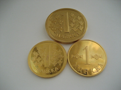 1 MARKKA KULLATTU REPLIKA 3 KPL