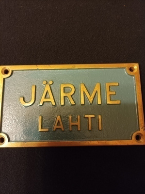 Kyltti, messinkiä, Lahti