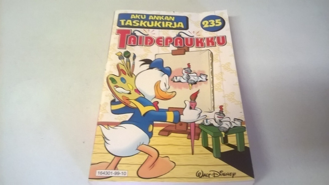 Aku Ankan taskukirja  235 Taidepaukku