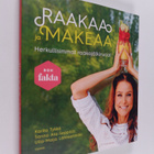 Karita Tykkä : Raakaa ja makeaa : herkullisimmat raakajäl... - pikkukuva 1