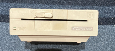 Commodore 64 Levyasema 1541 II