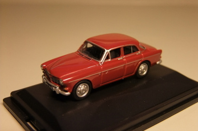 Volvo amazon -70 Punainen 1:76