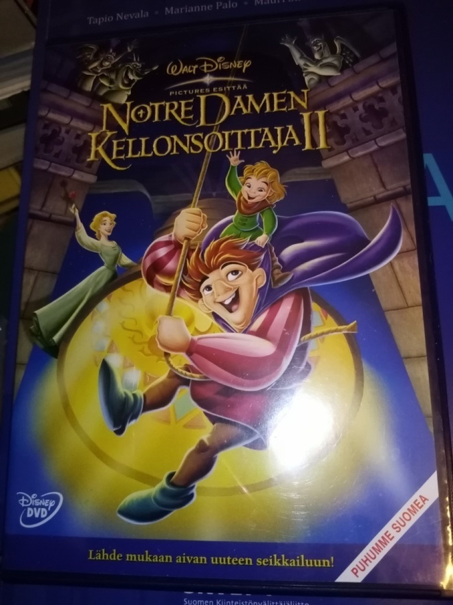 DVD Notre Damen KELLONSOITTAJA II ( SIS POSTIKULU )