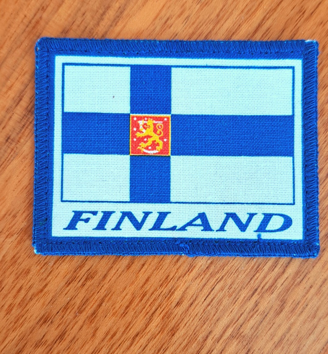 Suomen lippu kangasmerkki