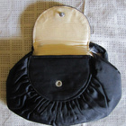 Pieni musta VINTAGE iltalaukku 20x15cm, kangas - pikkukuva 3