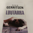 Tess Gerritsen; Luutarha - pikkukuva 1