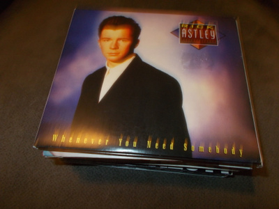 2 - CD RICK ASTLEY ** WHENEVER YOU NEED SOMEBODY ** DELUXE E