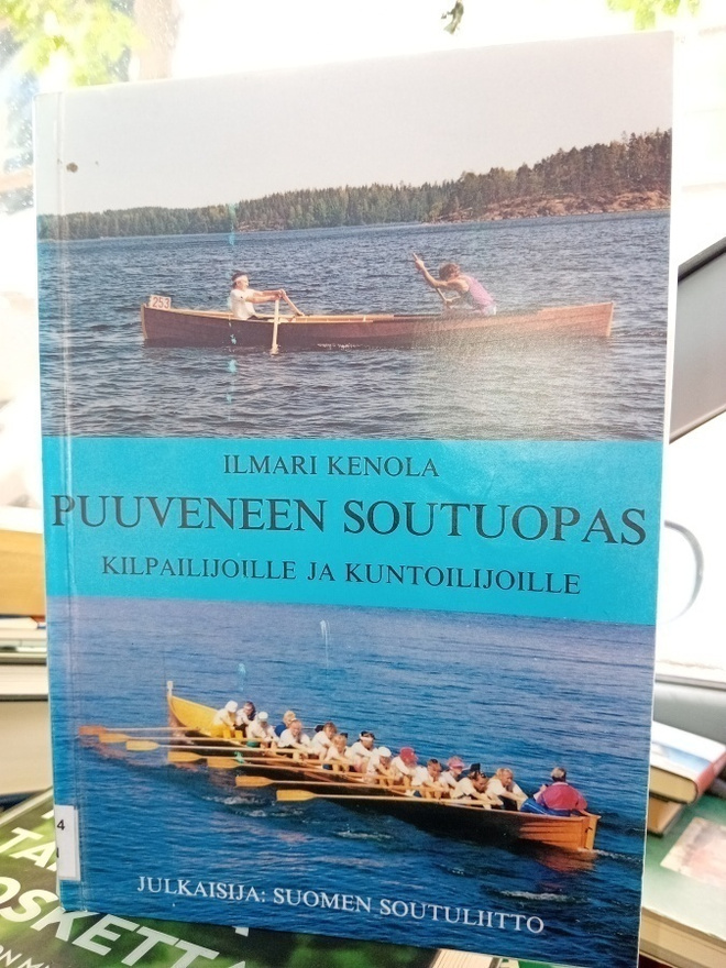 Kenola : Puuveneen soutuopas ( SIS POSTIKULU  )