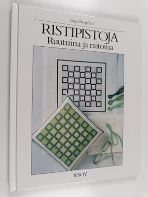 Inga Bergfeldt : Ristipistoja ruutuina ja raitoina