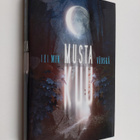 Mia Vänskä : Musta kuu - pikkukuva 1