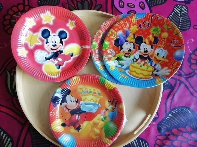 Disney paperi lautaset lasten juhliin