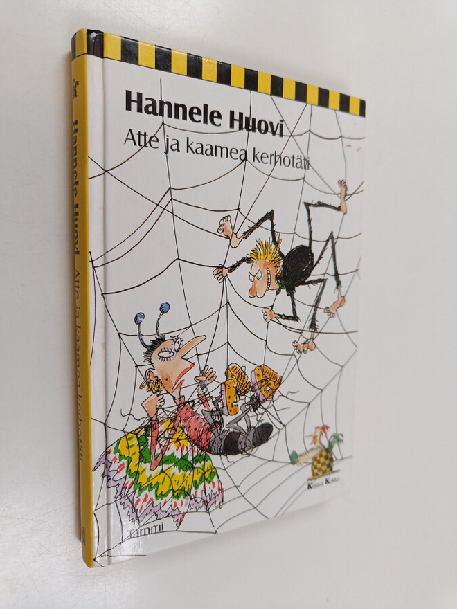 Hannele Huovi : Atte ja kaamea kerhotäti