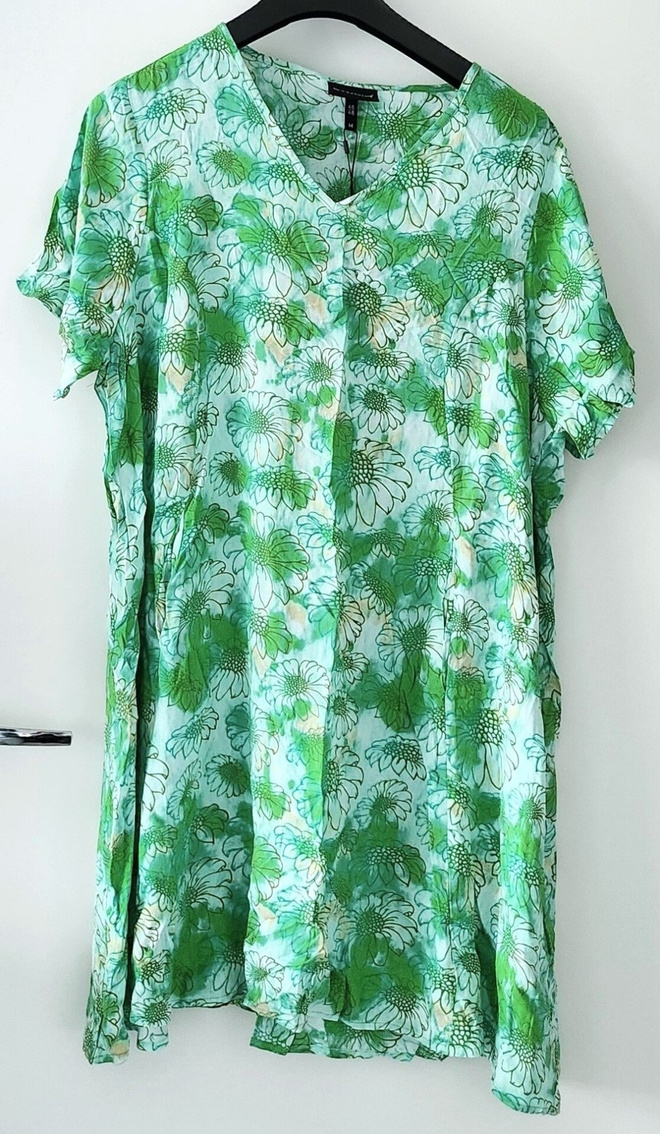 uusi 89 euron a-mallinen mekko 46-48 (taskut)