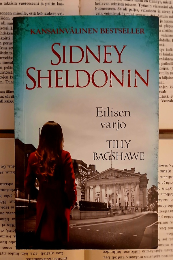 Tilly Bagshawe - Sidney Sheldonin Eilisen varjo (pokkari)