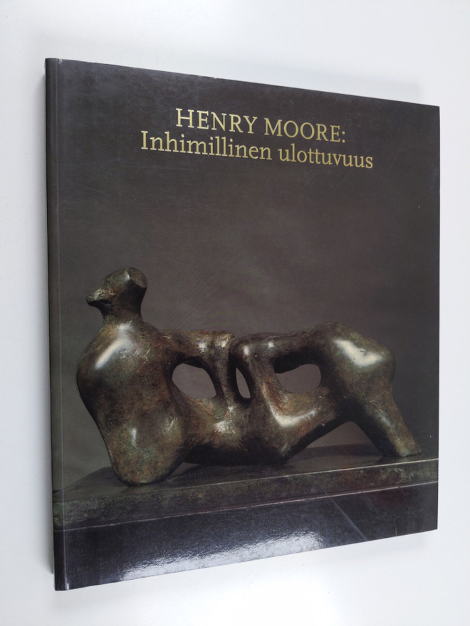 Henry Moore : Inhimillinen ulottuvuus