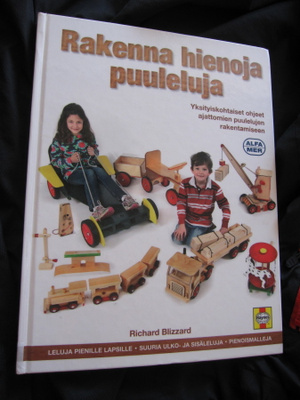 RAKENNA HIENOJA PUULELUJA : ALFAMER