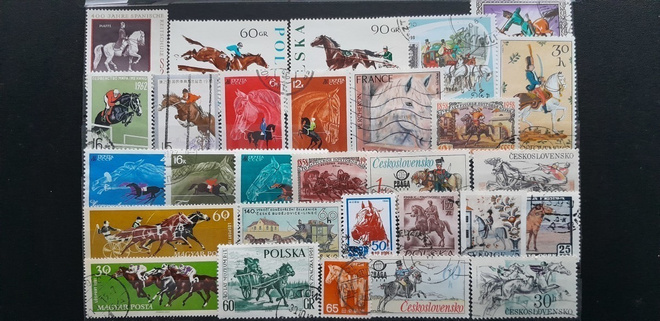 HEVONEN postimerkkejä 29 kpl
