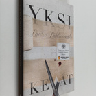 Laura Lähteenmäki : Yksi kevät - pikkukuva 1