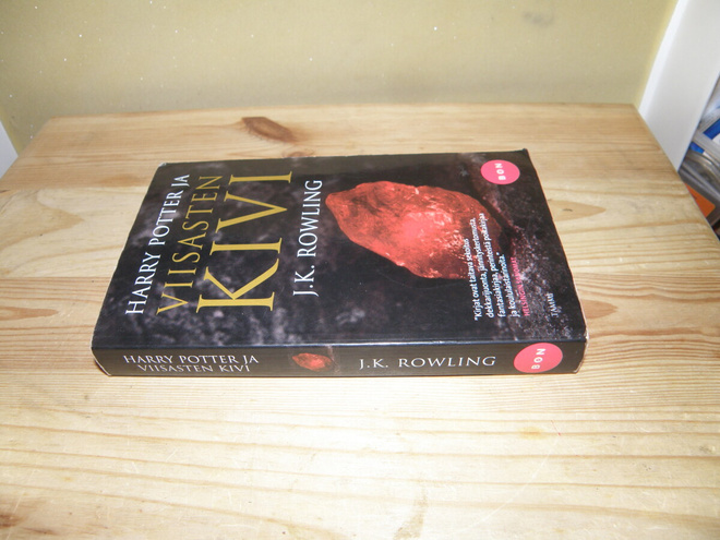 J. K. Rowling Harry Potter ja viisasten kivi (nidottu)