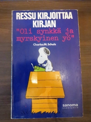 Charles M. Schulz: Ressu kirjoittaa kirjan