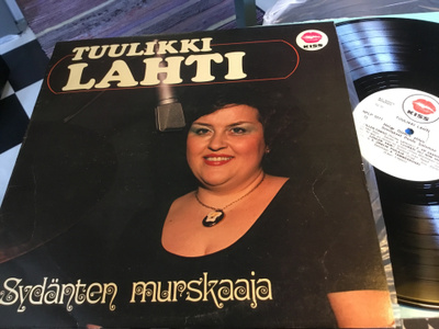 Tuulikki Lahti Sydänten murskaaja Kiss Lp 1976