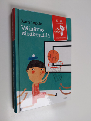 Katri Tapola : Väinämö sisäkentillä