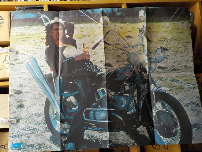 ALICE COOPER JULISTE ITSE MESTARIN NIMMARILLA