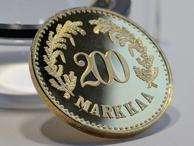 200mk kullattu hopeakolikko (925)