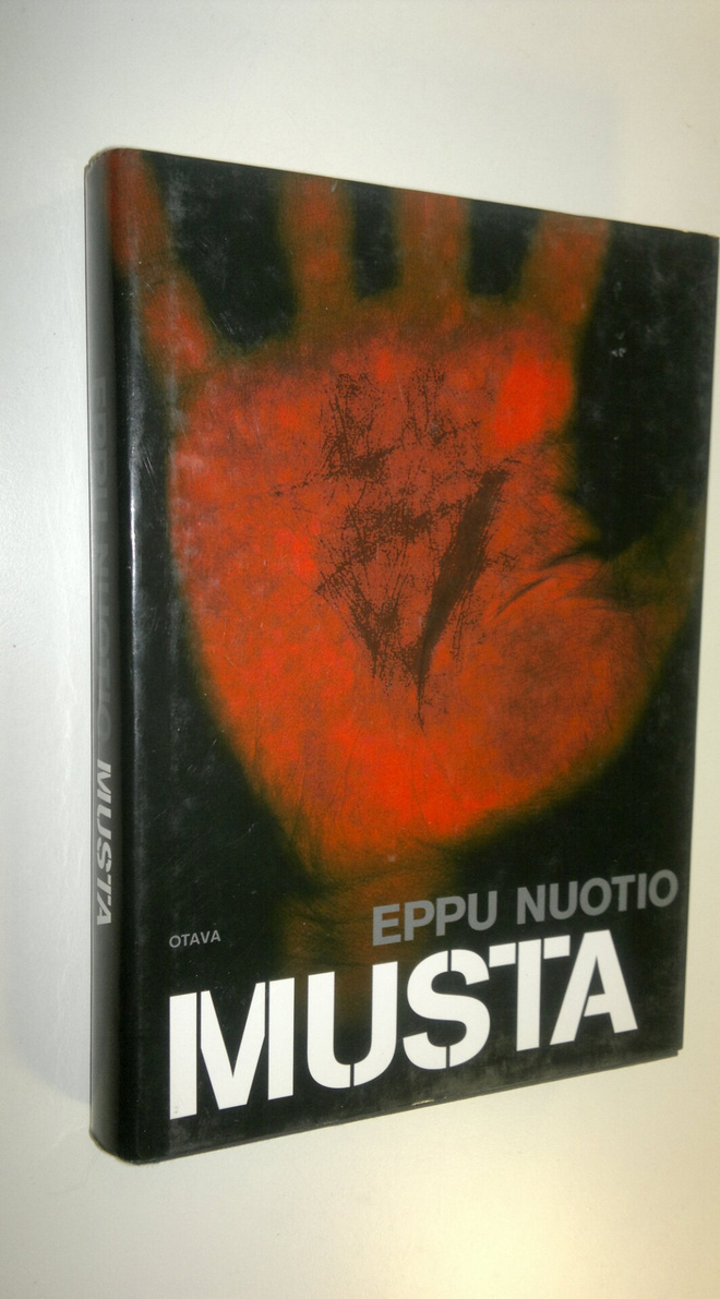 Eppu Nuotio : Musta