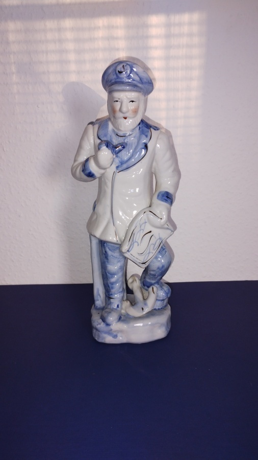 MERIKAPTEENI Figuuri 31cm
