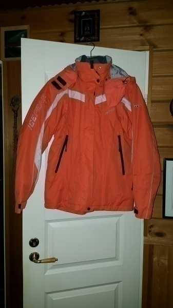 ICEPEAK -ULKOILUTAKKI  K. 38