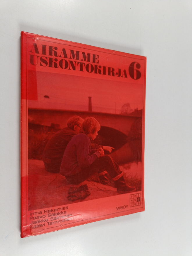 Aune (piirt.) Mikkonen : Aikamme uskontokirja 6
