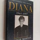 Andrew Morton : Diana : Hänen tarinansa - hänen elämänsä - pikkukuva 1