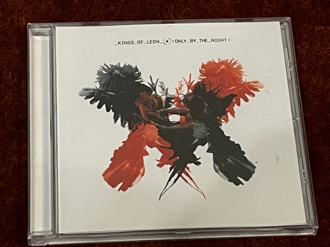 KINGS OF LEON - ONLY BY THE NIGHT - CD