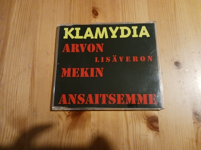 Klamydia – Arvon (Lisäveron) Mekin Ansaitsemme cds nm