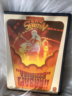 TEHOSEKOITIN:VAUHDISSA LIVENÄ!! DVD
