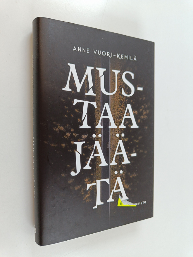 Anne Vuori-Kemilä : Mustaa jäätä