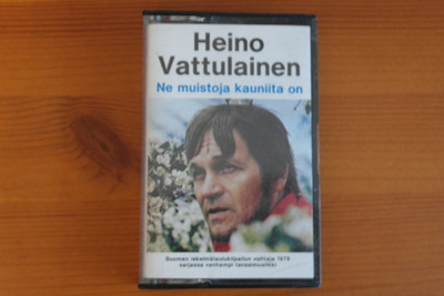 Heino Vattulainen:Ne muistoja kauniita on-C-kasetti.Sig.