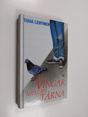 Tuija Lehtinen : Vingar mellan tårna