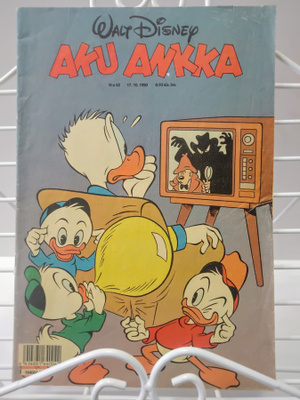 Aku Ankka 42 1990