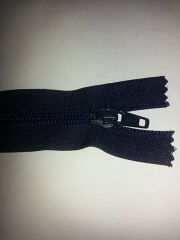 12cm tummansininen vetoketju