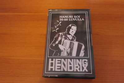 Henning Hendrix:Hanuri soi 50-60 luvulla C-kasetti.