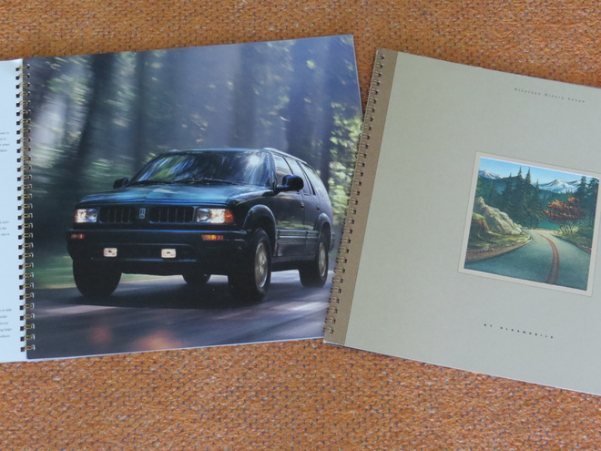 1997 Oldsmobile Bravada PRESTIGE esite - KUIN UUSI - 42 siv