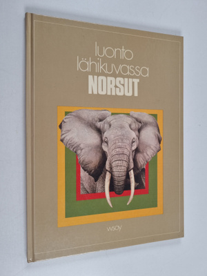 John Holbrook : Luonto lähikuvassa 9, Norsut
