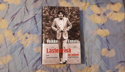 Veikko Ennala: LASTENI ISÄ ON VELJENI