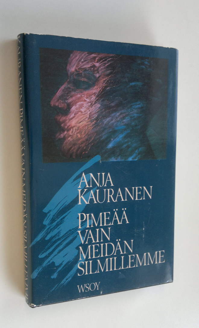 Anja Kauranen : Pimeää vain meidän silmillemme : talviuni
